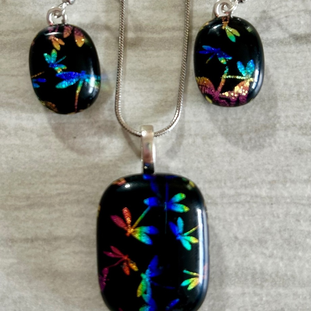 Dichroic fused glass pendant and earring's set